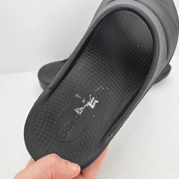 OOFOS | OOah Recovery black sporty athleisure slides sandals | WMS 9 - Picture 4 of 9